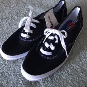 New Black Keds